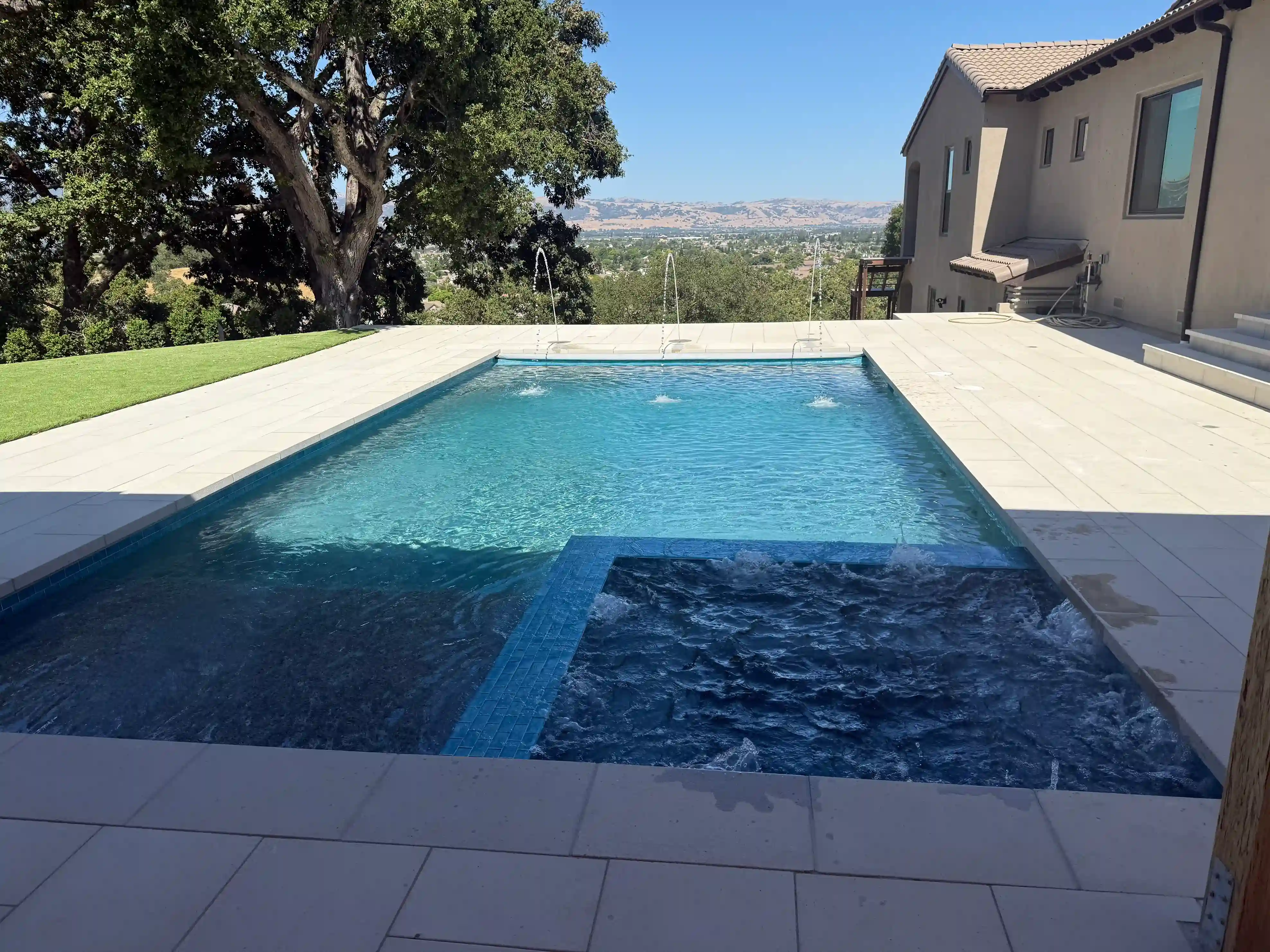 Gunite pool construction Bay Area